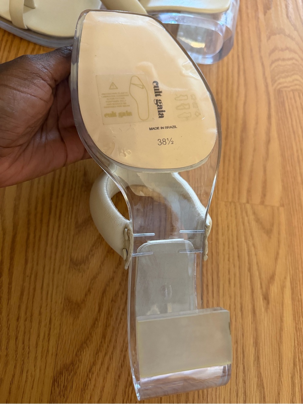 Cult Gaia Slides - Picture 3 of 5
